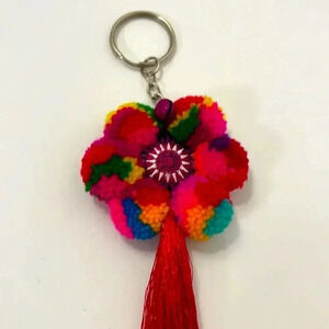 ⭐️3/$15 Pom Pom keychain
